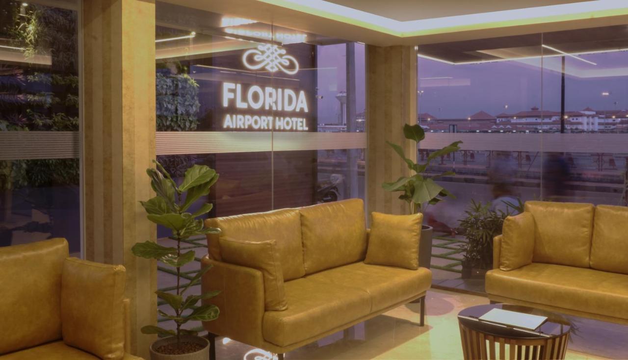 Florida Airport Hotel Kochi Nedumbassery Exterior foto